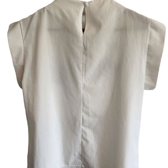 Cbr Eyes and Lips Face Graphic  Top Size Medium - Picture 2 of 5